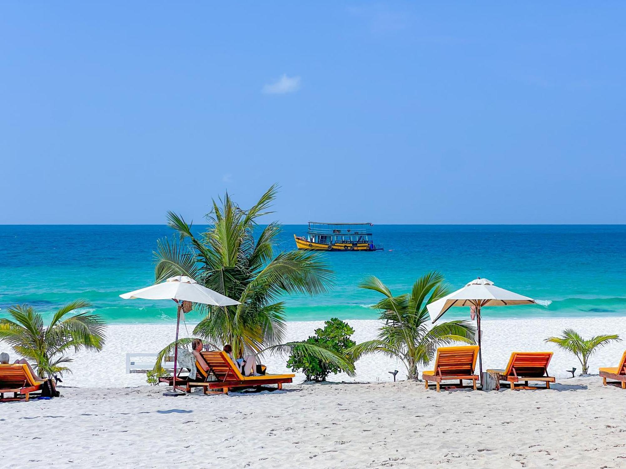 Long Beach Resort Koh Rong Sok San Village Dış mekan fotoğraf