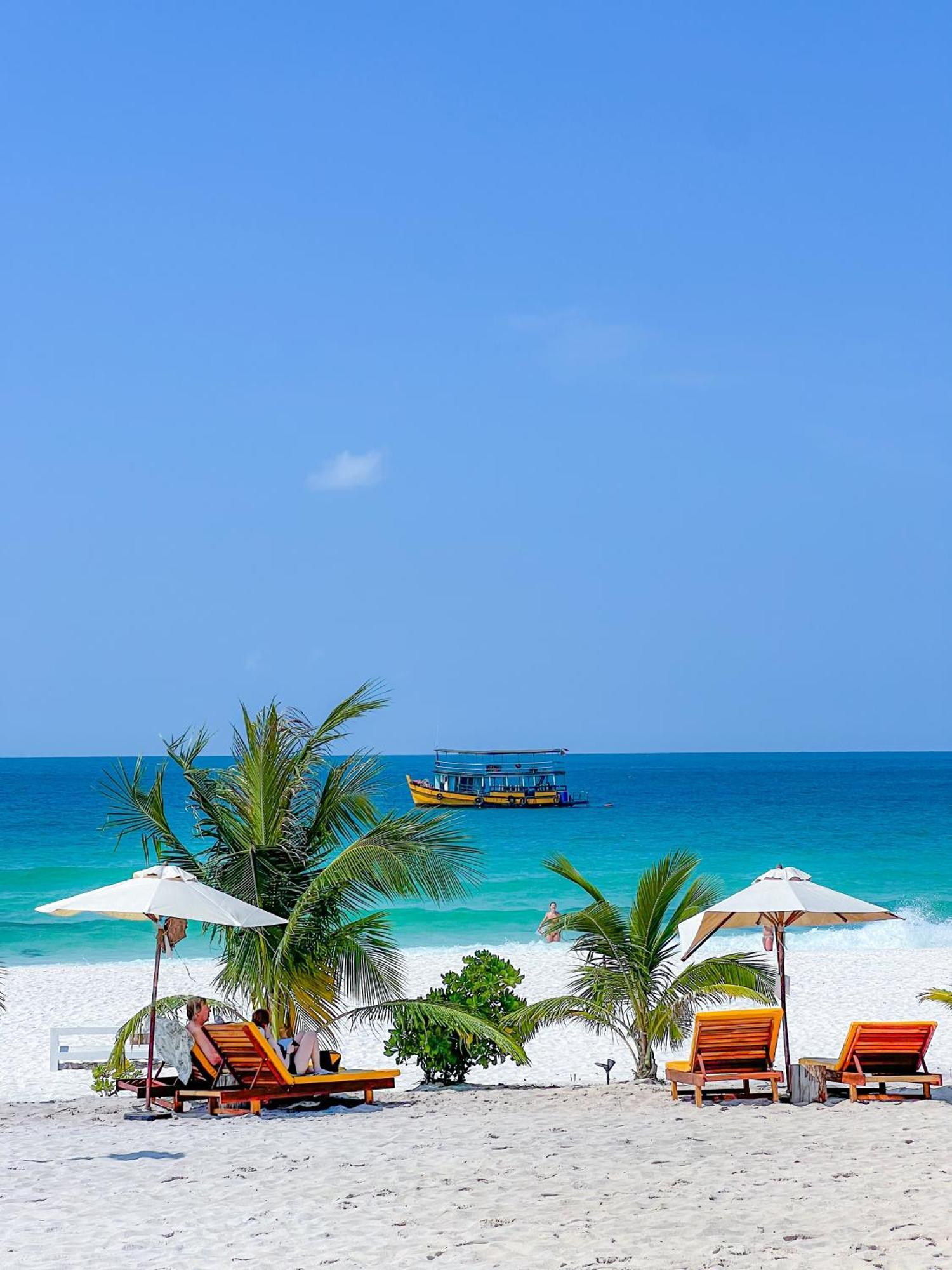 Long Beach Resort Koh Rong Sok San Village Dış mekan fotoğraf